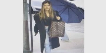 Policia kërkon këtë grua — dyshohet për vjedhje në qendrën tregtare të Ferizajt