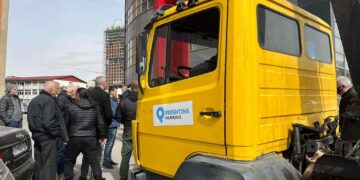 Proteston sindikata e punëtorëve të Prishtina Parking