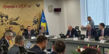 Ndryshim institucional: Qeveria transferon Zyrën e kategorive të luftës në ministri