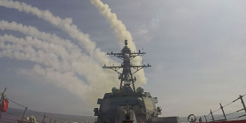 SHBA shpenzon mbi 850 raketa Tomahawk në Iran, Pentagoni alarmohet për rezervat