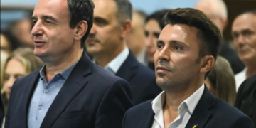 Rrustemin e VV-së e pengojnë vizitat e ambasadorëve në Kushtetuese, aludon se po e ‘‘shkatërrojnë’’ Gjykatën