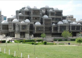 Biblioteka Kombëtare e Kosovës: Simboli që ndan mendjet