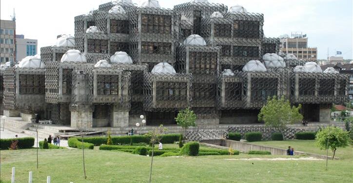 Biblioteka Kombëtare e Kosovës: Simboli që ndan mendjet