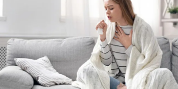 Bronkiti akut: Simptomat, trajtimi dhe ilaçet natyrale që ndihmojnë në shërim