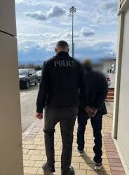 Arrestohet serbi për krime lufte në Kosovë, ishte nën përcjellje prej kohësh.