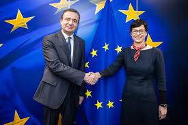 Kurti bisedë me Komisioneren e BE-së për Zgjerim, Marta Kos: Integrimi evropian mbetet prioritet