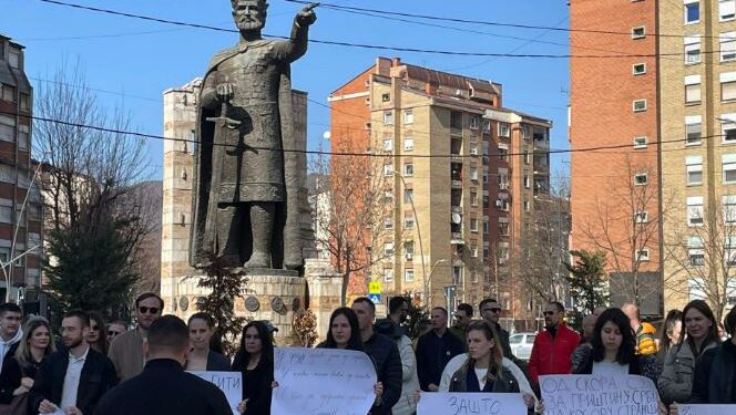 Në veri protestohet kundër ligjit për të huajt dhe atij për automjete