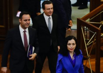 Vjosa Osmani godet Albin Kurtin pa ia përmendur emrin: Këtu na sollën njerëz me qëllime të rrezikshme