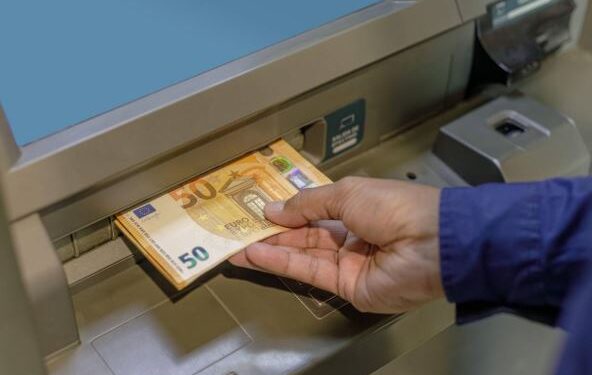 Paga e 13-të del më 31 mars, konfirmohet shpërndarja për qytetarët