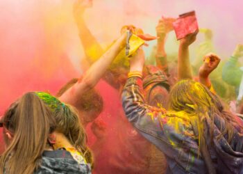 Festivali veror në Kosovë që po ndryshon natën e Prishtinës