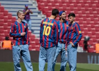 Barcelona nderon Ronaldinhon në 46-vjetorin e lindjes