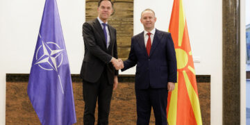 Rutte nga Shkupi: Problemet e së kaluarës të Ballkanit të mbeten fort pas nesh