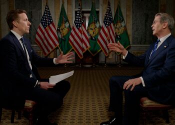 SHBA planifikon të shoqërojë cisterna nafte në Ngushticën e Hormuzit mes tensioneve me Iranin