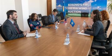 SHBA dhe Kosova thellojnë bashkëpunimin në energji dhe miniera