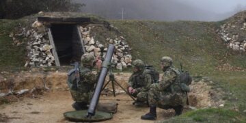 Ushtria serbe stërvitet në kufi me Kosovën, kërkohet reagim institucional