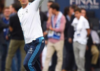 Zidane drejt stolit të Francës, marrëveshje pas Botërorit