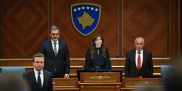 “Kosova drejt zgjedhjeve të reja: Albulena Haxhiu vendos mes 31 majit dhe 7 qershorit!”