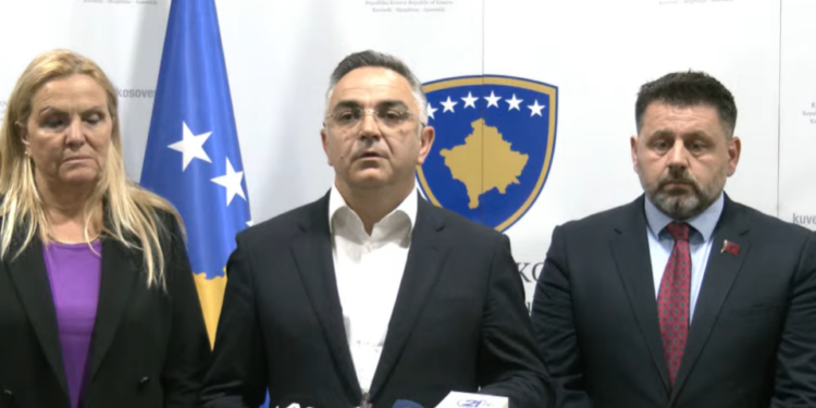 AAK refuzon procesin për presidentin, Tahiri: “Nuk bëhemi pjesë e shkatërrimit të rendit kushtetues”