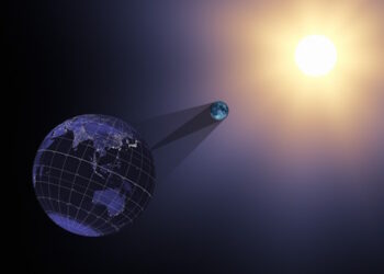 “Artemis II” më afër Hënës: astronautët e NASA-s gati për një eklips të rrallë diellor