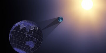 “Artemis II” më afër Hënës: astronautët e NASA-s gati për një eklips të rrallë diellor