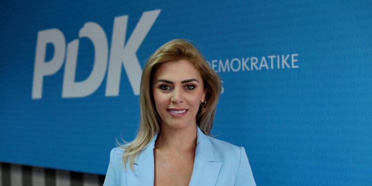 Blerta Deliu kërkon nga Haxhiu të kompletojë përbërjen e KQZ-së sipas Kushtetutës