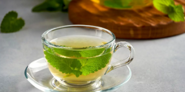 Nuk ju zë gjumi? 9 alternativa natyrale ndaj melatoninës që funksionojnë