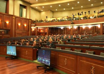 Kuvendi shpërndahet pas dështimit për zgjedhjen e presidentit, vendi shkon në zgjedhje