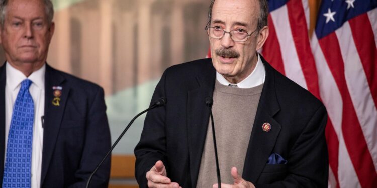 Shuhet Eliot Engel, “zëri i Kosovës” në SHBA dhe mbështetës i madh i shqiptarëve