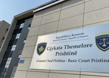 Kërcënoi gazetarin, Gjykata merr vendim: i akuzuari nuk guxon t’i afrohet Betim Musliut.