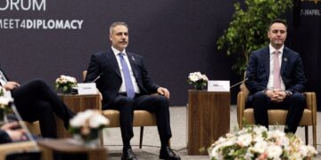 Konjufca në Forumin Diplomatik në Antalya: Bashkëpunimi rajonal jetik në kohë ndryshimesh globale