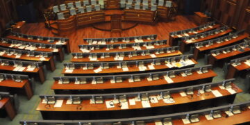 Kosova drejt zgjedhjeve: Pushteti në nxitim, Kuvendi mblidhet tri herë brenda javës