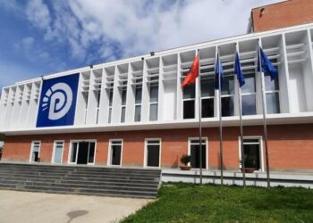 Sot skadon afati për kandidaturat në PD, gara drejt një procesi pa rival për Berishën