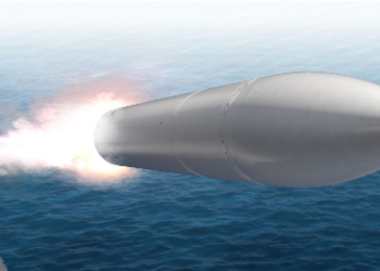 SHBA fut në lojë armët hipersonike në det, USS Zumwalt në qendër të strategjisë