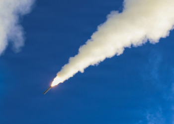 Marina amerikane kërkon rritje drastike të raketave Tomahawk pas luftës me Iranin