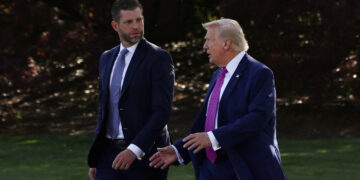 Trump drejt Kinës me familjen: Vizita ngre pikëpyetje politike dhe etike