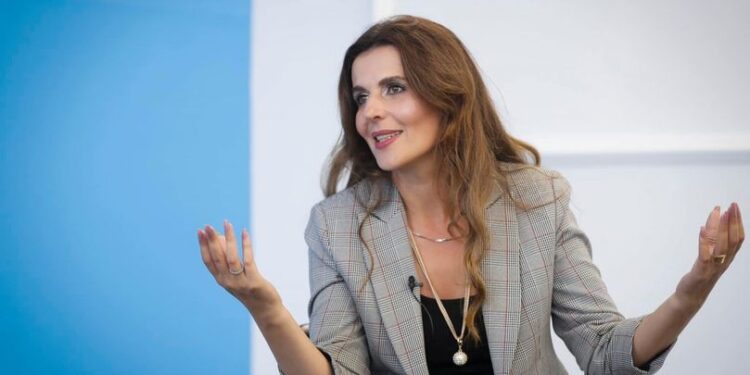 “Çitaku ‘godet’ Albin Kurti: Presioni qytetar e detyroi të tërhiqet, por akuzohet për shkelje të rëndë!”