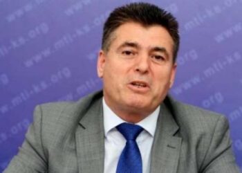 “Bahtiri mes lapsuseve: ‘Zgjedhje’ në vend të ‘zgjidhje’ – opozitës: mos rrini nëpër skuta!”