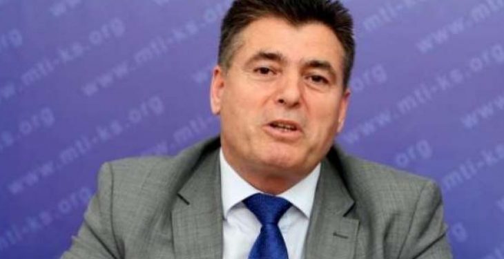 “Bahtiri mes lapsuseve: ‘Zgjedhje’ në vend të ‘zgjidhje’ – opozitës: mos rrini nëpër skuta!”