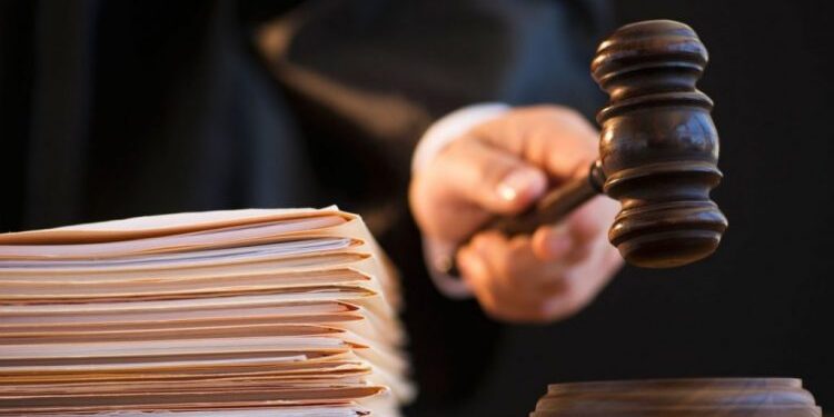 SKANDAL NË GJAKOVË: Aktakuzë për 4.6 kg marihuanë