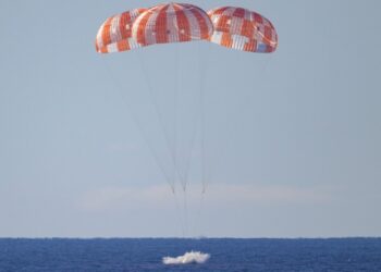 Trump përgëzon astronautët e Artemis II: “Mision spektakolar, hapi i radhës është Marsi”