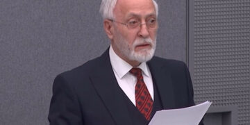 Mbrojtja kërkon lirimin e Jakup Krasniqit: Prokuroria është bazuar në thashetheme