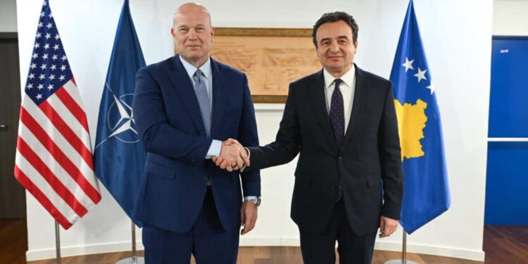 Kurti takon ambasadorin amerikan në NATO: Anëtarësimi i Kosovës, kyç për sigurinë në rajon