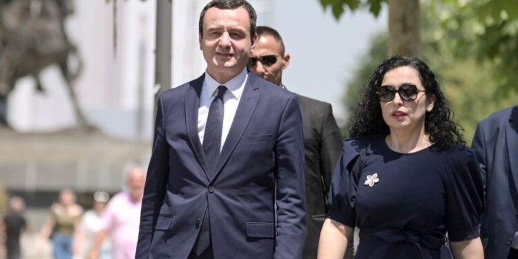 “Kurti në heshtje: A do ta mbështesë Vjosa Osmanin për presidente?”