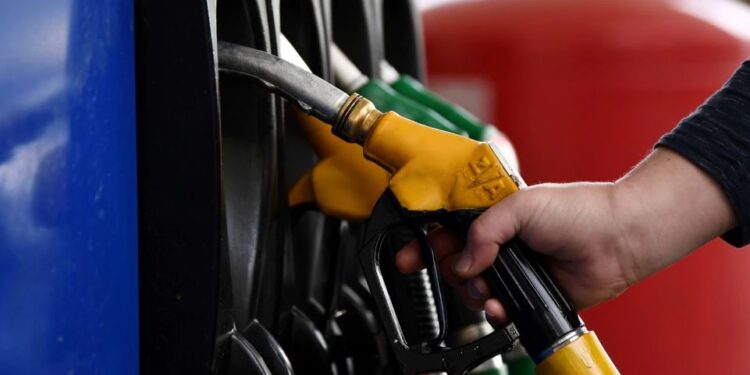 Nafta deri në 1.89 euro, MINTI cakton çmimet e reja të derivateve për sot.