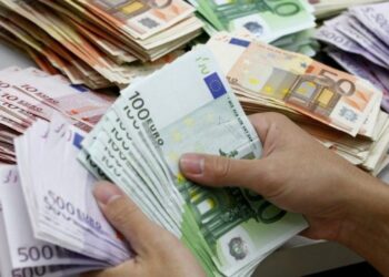 “Aksion në Ferizaj – tre të ndaluar për korrupsion dhe falsifikim!”