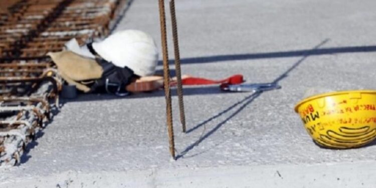 E rëndë në veri! Dy punëtorë lëndohen rëndë, ndërhyn policia – një i arrestuar