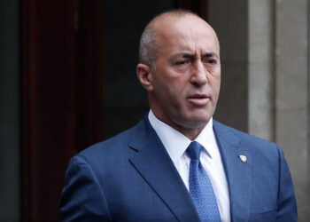 “Haradinaj: Kushtetuta sot mund të mbrohet vetëm nga sovrani”