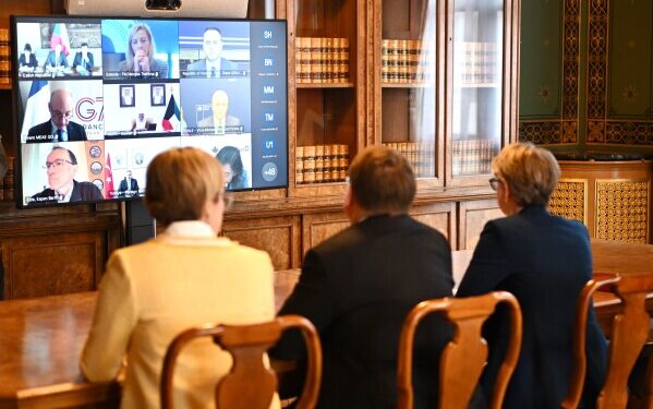 Mbi 40 vende bashkohen për sigurinë e Hormuzit pas luftës