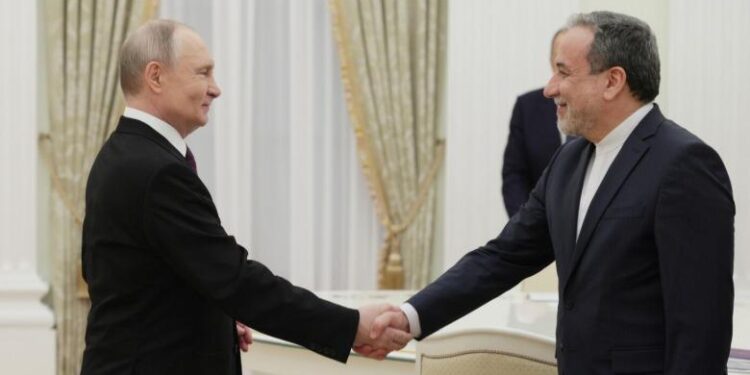 Putin rikthehet si ndërmjetës: diplomaci për Lindjen e Mesme mes kalkulimeve politike dhe afrimit me Trump