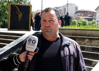 Punëtorët e sektorit privat: “Muaji nuk po del me këto paga”.